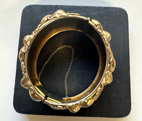 Vintage Whiting & Davis Repousse Klapparmband goldfarben Jugendstil 60er Jahre - Bild 2 von 11