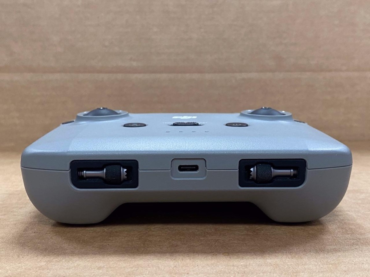 DJI MAVIC AIR 2 FLY MORE COMBO DRONE- USED. | eBay DJI MAVIC AIR 2 FLY MORE COMBO DRONE- USED. | eBay
