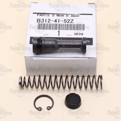Mazda Miata Clutch Master Cylinder Repair Seal Kit Genuine B312-41
