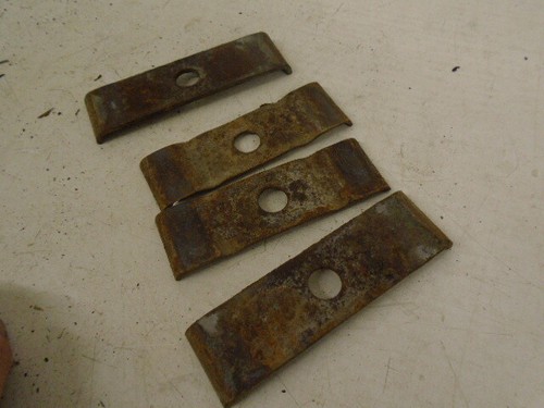 73-87 CHEVY GMC REAR 1 TON spring plates K30 V30 TOP SPRING TIE DOWNS - Picture 3 of 3