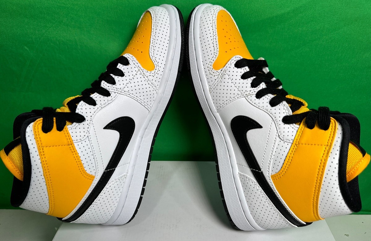 中古 NIKE W AIR JORDAN 1 UNIVERSITY GOLD New Nike Air Jordan 1 Mid “University Gold” Sz: M10.5/W12 | eBay