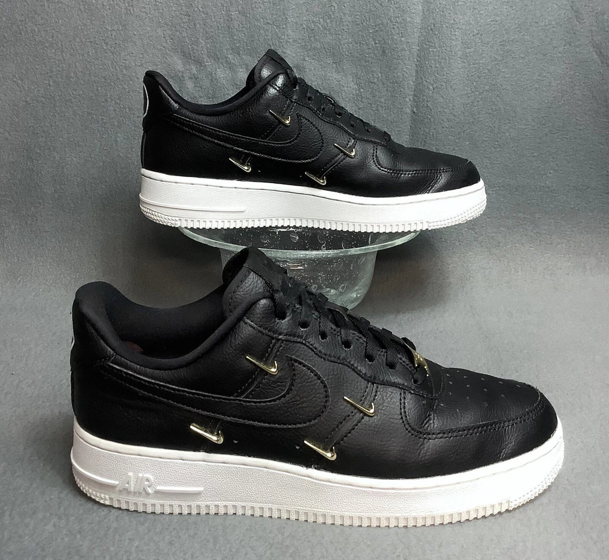 NIKE AIR FORCE 1 07 LX SISTERHOOD Black Gold Swooshes CT1990 001