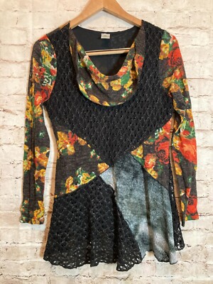 This & That Top Womens Small Artsy Art To Wear Mixed Textures Sequin Crochet