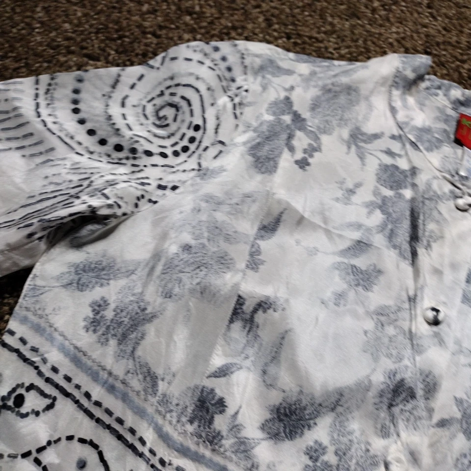 Vintage Kenzo Jungle Women's Button Down Top Blouse Size 36 Short Sleeve - Image 4 of 4