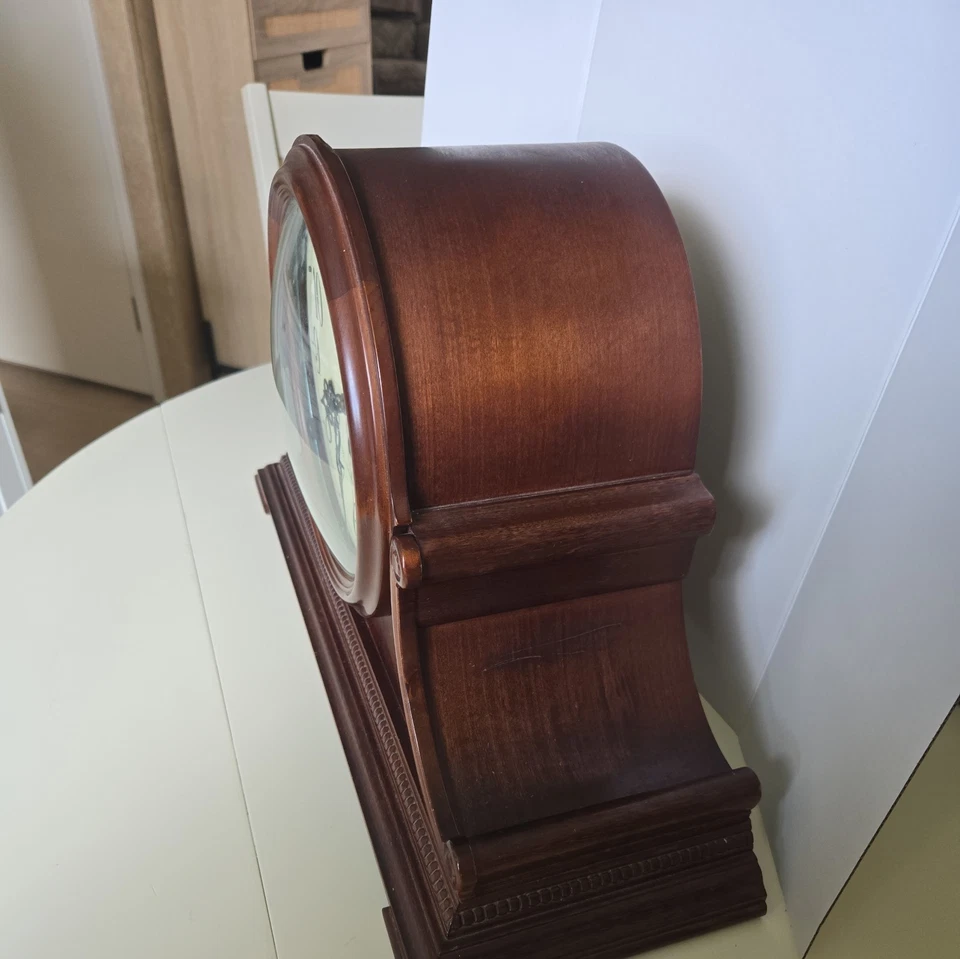 Reloj Howard Miller Palmer Mantel 630220 Windsor Cherry Palmer Hecho en EE. UU. Foto 4 de 4