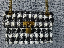 Kurt Geiger London Tweed Crossbody Shoulder Bag Black White Gold Chain Padlock