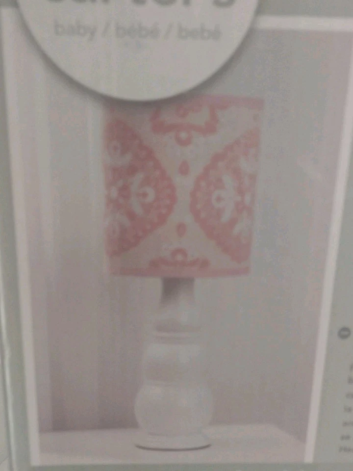 Base de lámpara Carter's Heart of Gold y pantalla de tela 17,75" X 7" Foto 3 de 4