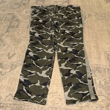 Torrid Camo Crop / Roll Tab Snap Plus Size 18 Womens Stretch Pants