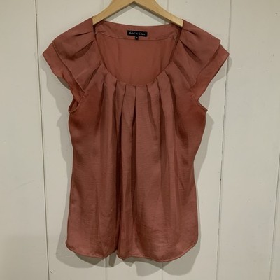 Violet & Claire Sleeveless Blouse - Ruffled Shoulder Pleated Scoop Neck - Pink M