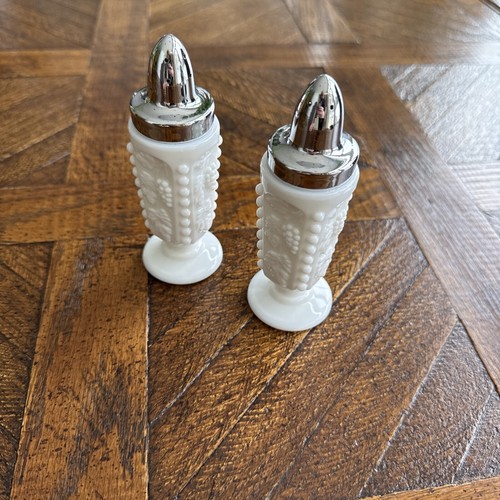 Westmoreland Salt and Pepper Shaker Bead Cable Grape Leaf White Milk Glass