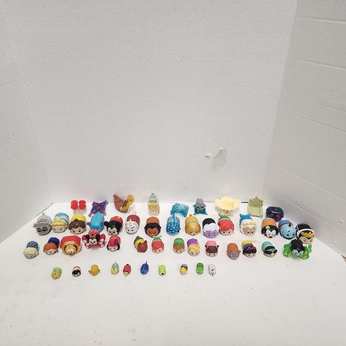 Disney Tsum Tsum Vinyl Figures Lot Of 39 Woith Extra Accessories Preowened - Picture 1 of 9