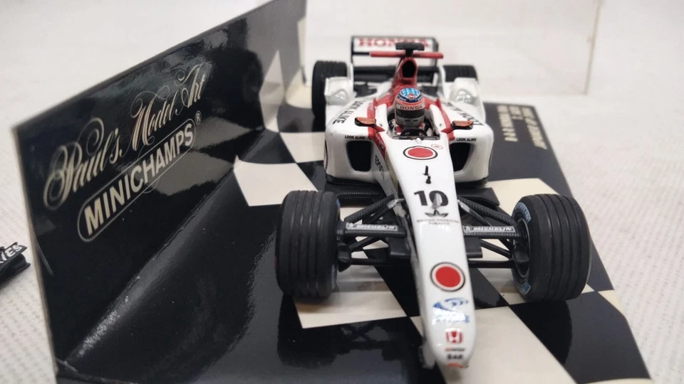 MINICHAMPS B.A.R. HONDA 006 T. SATO JAPANESE GP 2004 ED. LIM. 15408pz SCALA 1:43 - Immagine 4 di 4
