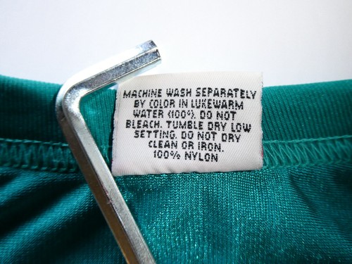 VTG 90s Wilson DAN MARINO MIAMI DOLPHINS NFL Team JERSEY, Sz (L), Sm Stain Back - Picture 14 of 24