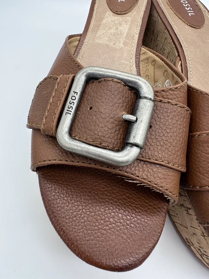 Sandalia con plataforma de cuña de corcho Malea de cuero marrón fósil para mujer EE. UU. 11 nueva Foto 3 de 4