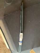 TESLA MODEL S FRONT LEFT DOOR WINDOW Inner Belt SEAL  2021-2023 1613731-00-A