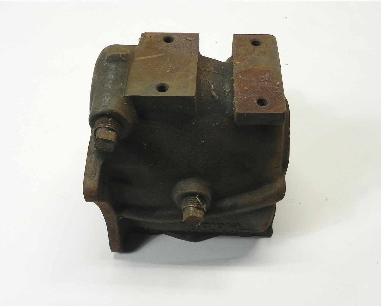 1940s-50s STUDEBAKER, WILLYS, KAISER+ | *NOS* TRANSMISSION HOUSING (BORG WARNER)