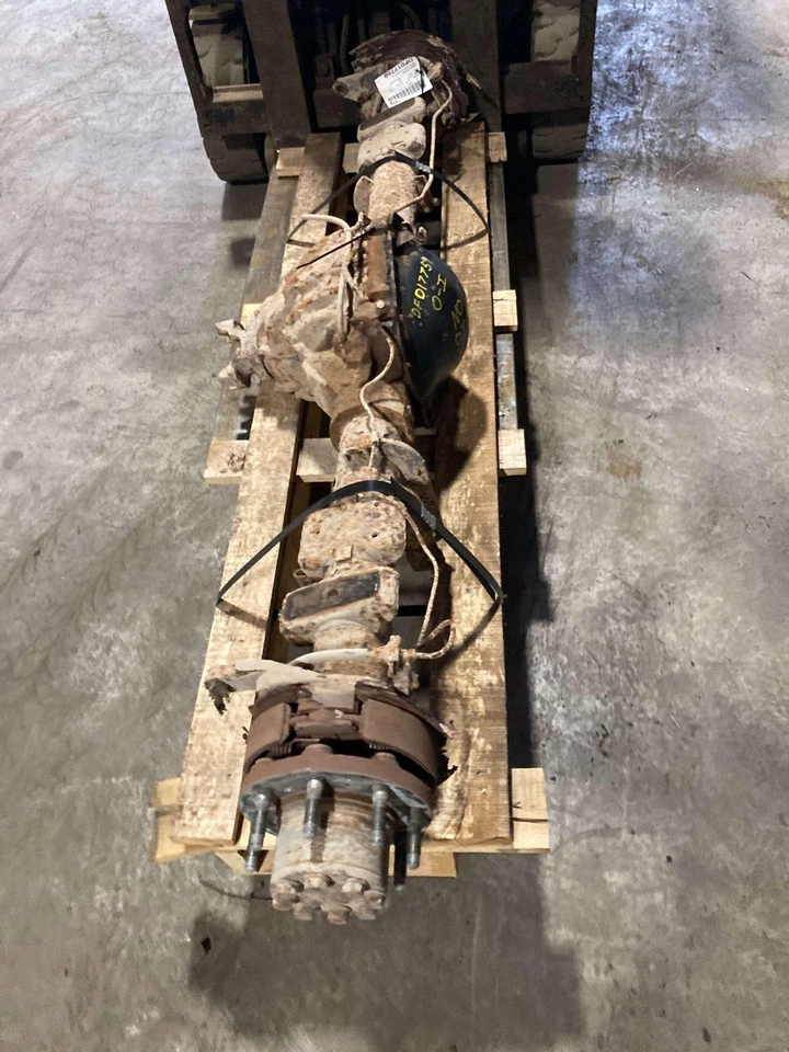 01 02 03 04 05 06 GMC YUKON XL 2500 Conjunto eje trasero. Foto 2 de 2