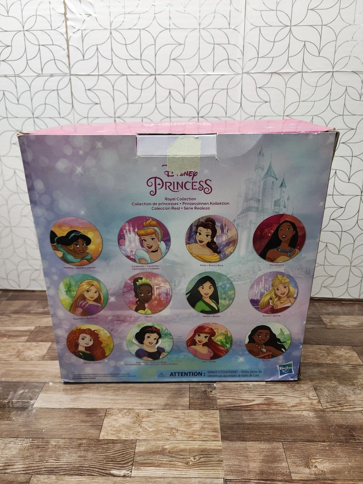Disney Princess Royal Collection Set of 12 Shimmer Dolls Jasmine Rapunzel Ariel - Image 3 of 4