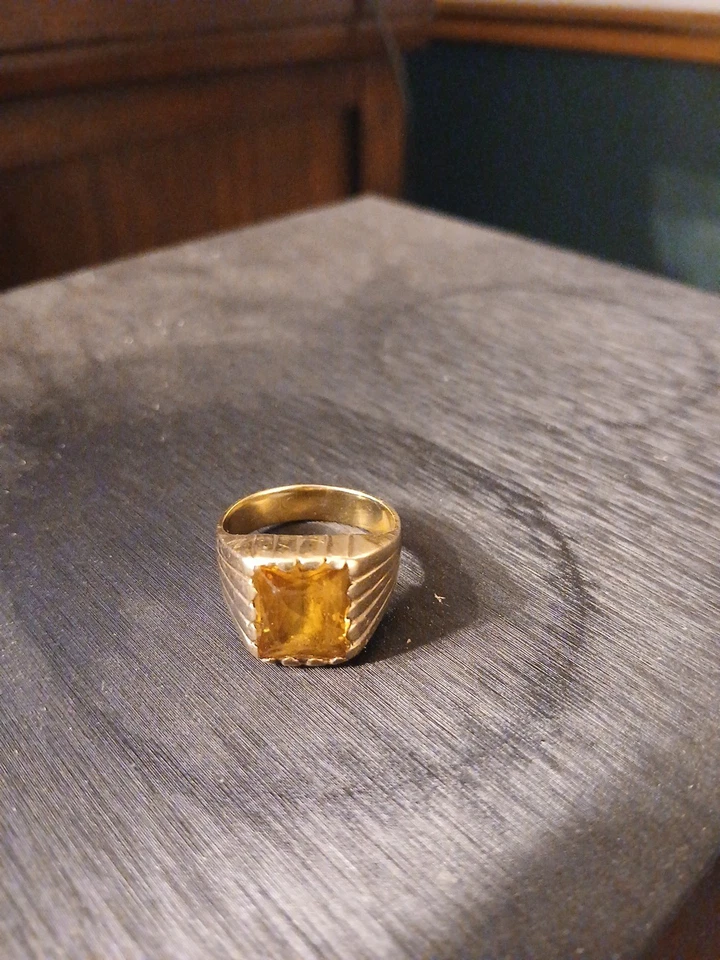Size 11 Men's Gold Topaz birth stone ring.   Brought  in 1972 for $50. - Image 3 of 3
