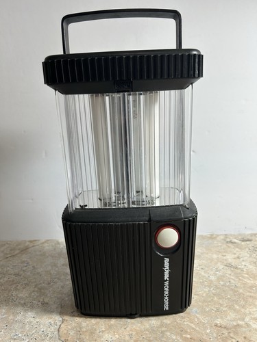 Vintage Ray-O-Vac Fluorescent Lantern Workhorse Light Model WH8 NEW!! - Picture 2 of 10