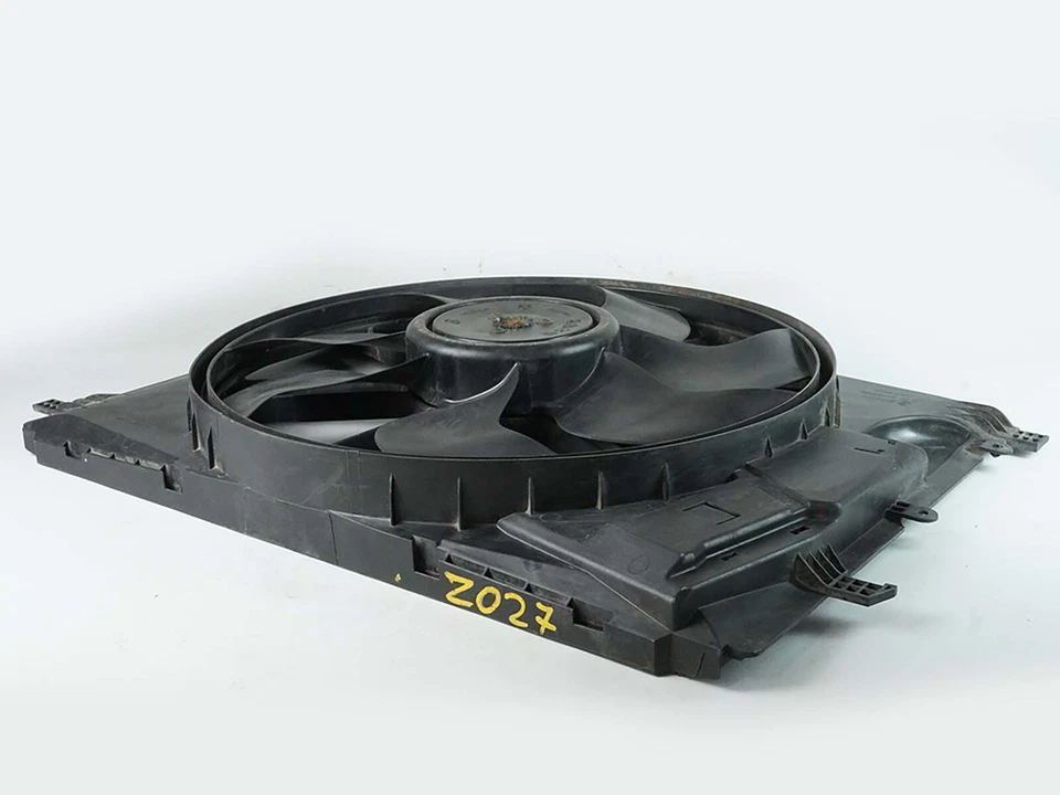 2010 - 2016 Mercedes Benz E Class W212 E350 Electric Cooling Fan Shroud Motor Foto 3 de 4