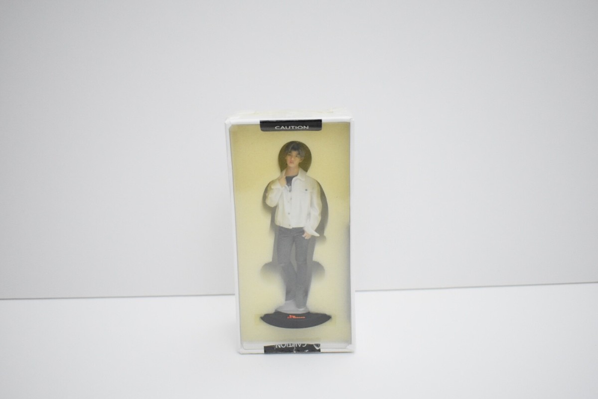 BTS 防弾少年団 SK telecom テレコム公式　フィギュア　テヒョン V BTS-SKT Official Figure Limited Edition 9cm V Taehyung RARE HTF | eBay