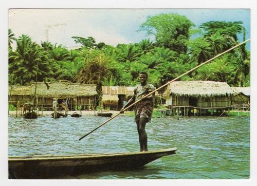 Lagos - Fischerdorf entlang der Lagune von Epe - NIGERIA (1985)