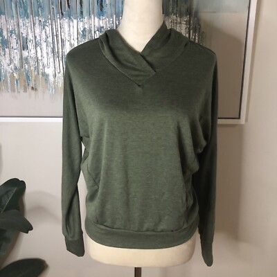 Thread Times New York XS Sweater Green Color
