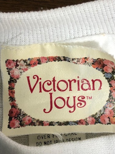 Vintage 90s 3D Butterfly T-Shirt XL Victorian-Joys made in USA - Picture 3 of 6