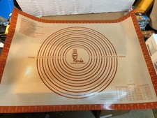 SILICONE PASTRY MAT Extra Large with Measurements 26 X 18''