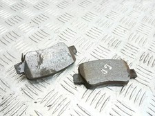 TOYOTA AVENSIS Estate T27  Bremsbeläge hinten 2.23 Diesel 2010 31336883