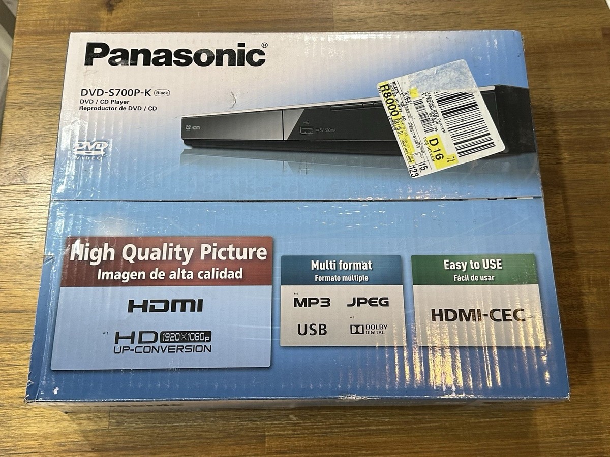 Panasonic DVD-S700P-K Progressive Scan 1080p DVD Player DVD