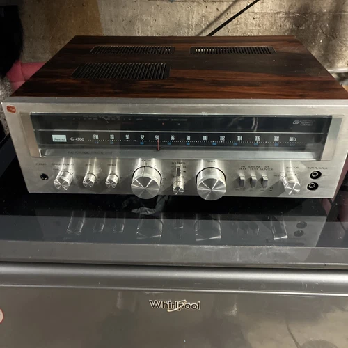 Vintage Sansui G 4700 G-4700 Stereo Receiver Japan For Parts or Repair