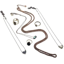 Kendra Scott 7 Piece Necklace And Ring Jewelry Bundle