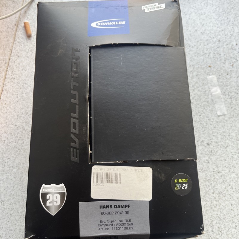 Schwalbe Hans Dampf Addix Soft Folding Tyre Super Trail - 27.5"X2.35, New