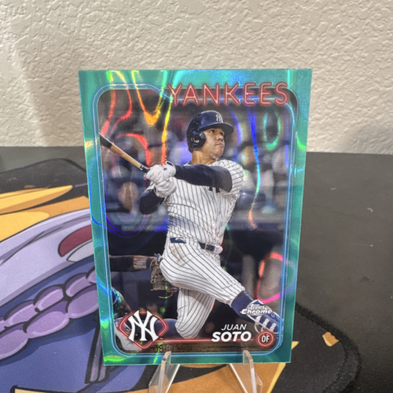 Topps Chrome 2024 Juan Soto Aqua Lava Refractor #150 /199 Yankees Baseball Card