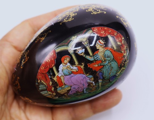 Vintage Ardleigh Elliott and Sons musical eggs swan lake and Cinderella ( C ) - Picture 5 of 9