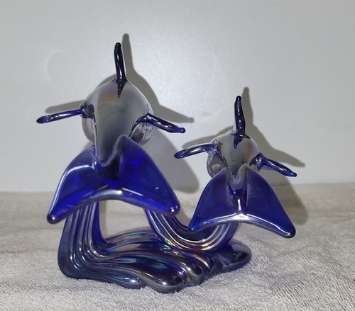 Vintage Kobalt schillernd blau Karneval Kunst Glas Delfine Schwimmen Briefbeschwerer - Bild 4 von 7