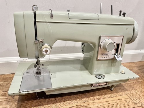 Vintage Sears Kenmore Sewing Machine Model 2142 *Untested/No power cord* - 第 1/8 張圖片