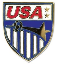 USA soccer crest United States enamel football pin badge