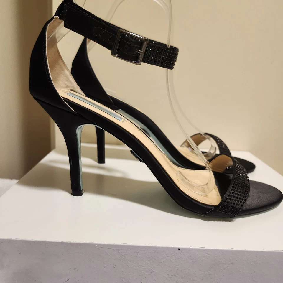 Betsey Johnson "Shilo" Black Rhinestone/Silk Strappy Sandals Sz.9 MSRP $109 - Image 4 of 4