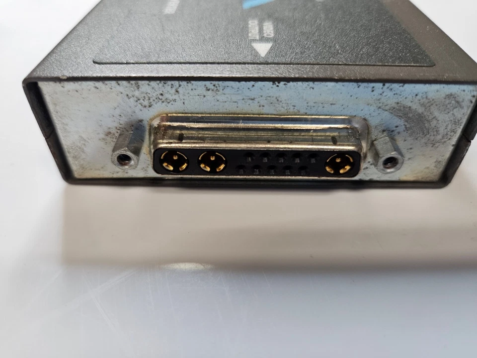 Divisor AJA HD10C2 SDI a analógico y SDI Foto 4 de 4