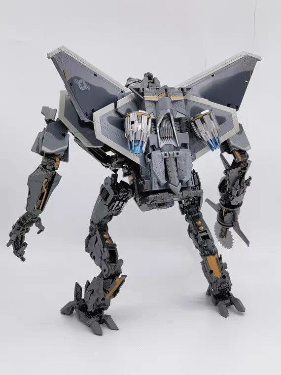 New Boxed 4th Party MPM-10 T-10 Starscream Oversized Version w/ LED In Stock - Image 4 of 4