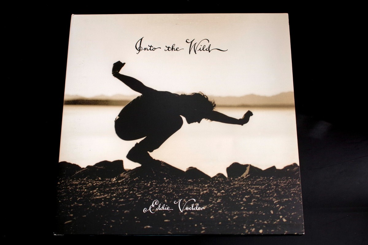Into the Wild イントゥ・ザ・ワイルド Eddie Vedder Amazon.co.jp: INTO THE WILD: ミュージック