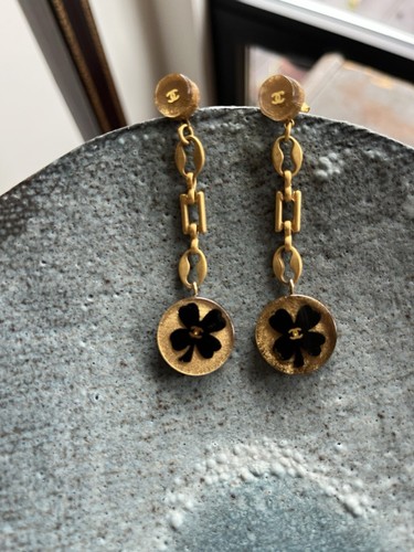 Chanel CC Lucky Clover dangle earrings
