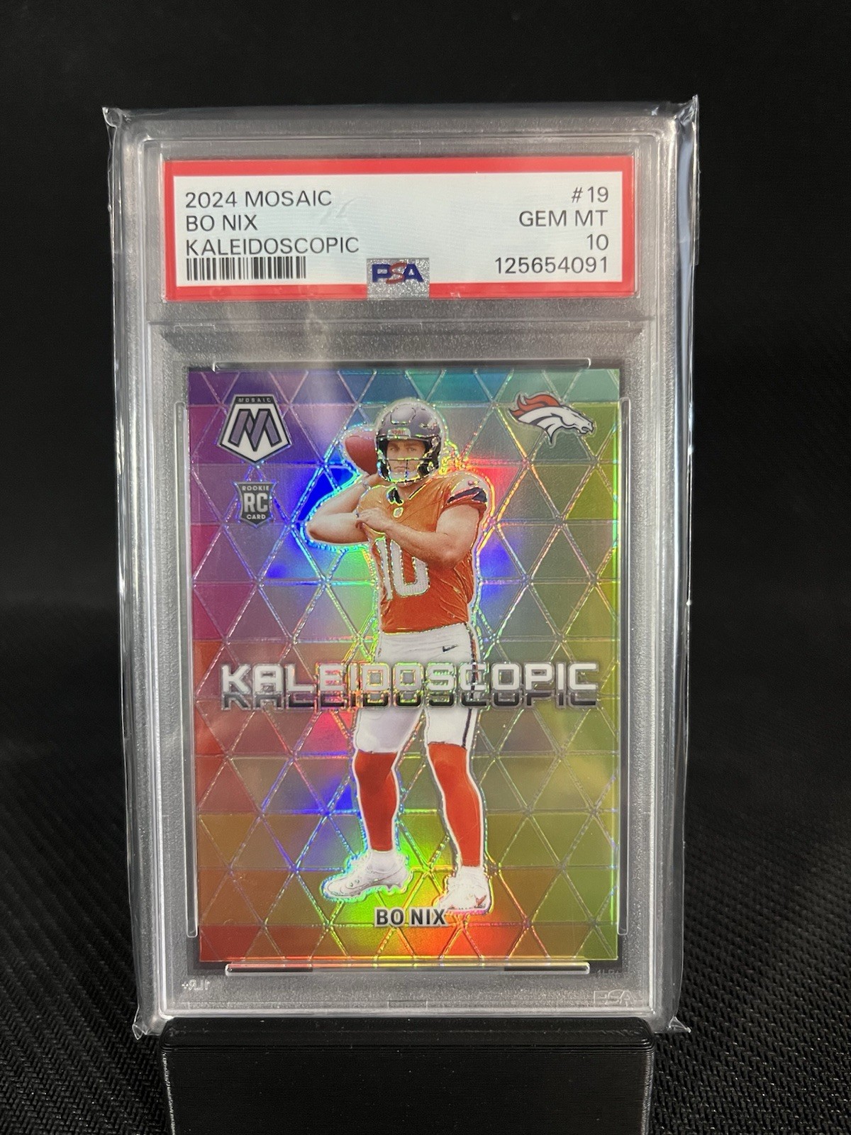 2024 PANINI MOSAIC KALEIDOSCOPIC #19 BO NIX PSA 10