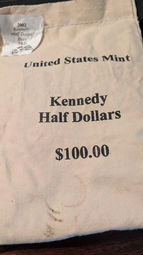 2002 Mixed P & D Uncirculated Kennedy Half Dollars Mint Sewn Bag $100 Face Value