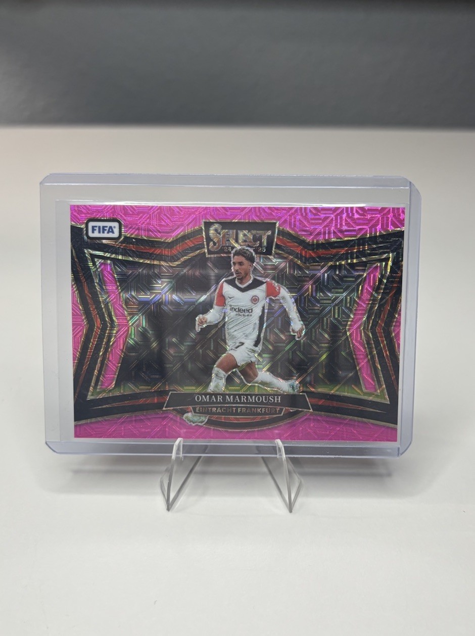 2024-25 Select FIFA Field Level Omar Marmoush #241 Pink Mojo /299 Eintracht