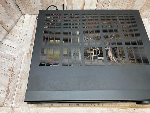 Nakamichi Receiver 2 AM / FM Stereo Receiver - AS IS - For Parts - Powers On - Picture 3 of 8