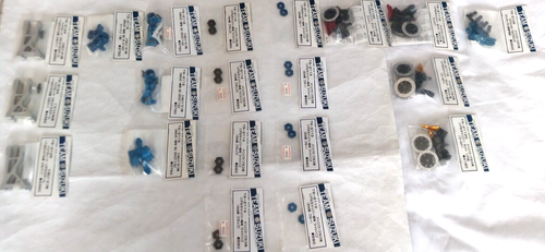 Yokomo Drift Package (D-MAX)Many Parts TEAM SUZUKI YOKOMO NEW - Picture 2 of 10